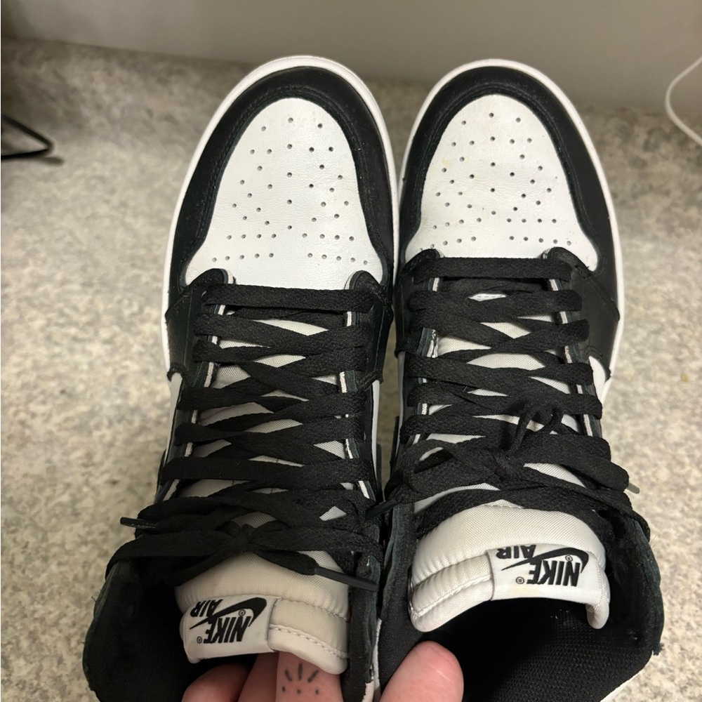 Jordan Women's Black and White High-Top Sneakers - Picture 4 of 6